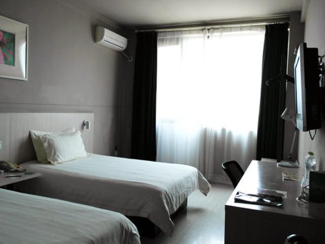 Jingjiang Inn Jurong Renmin Road Zhenjiang  Εξωτερικό φωτογραφία