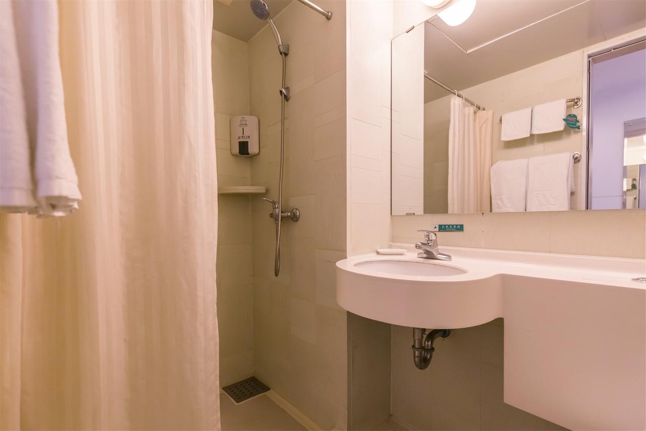 Jingjiang Inn Jurong Renmin Road Zhenjiang  Εξωτερικό φωτογραφία